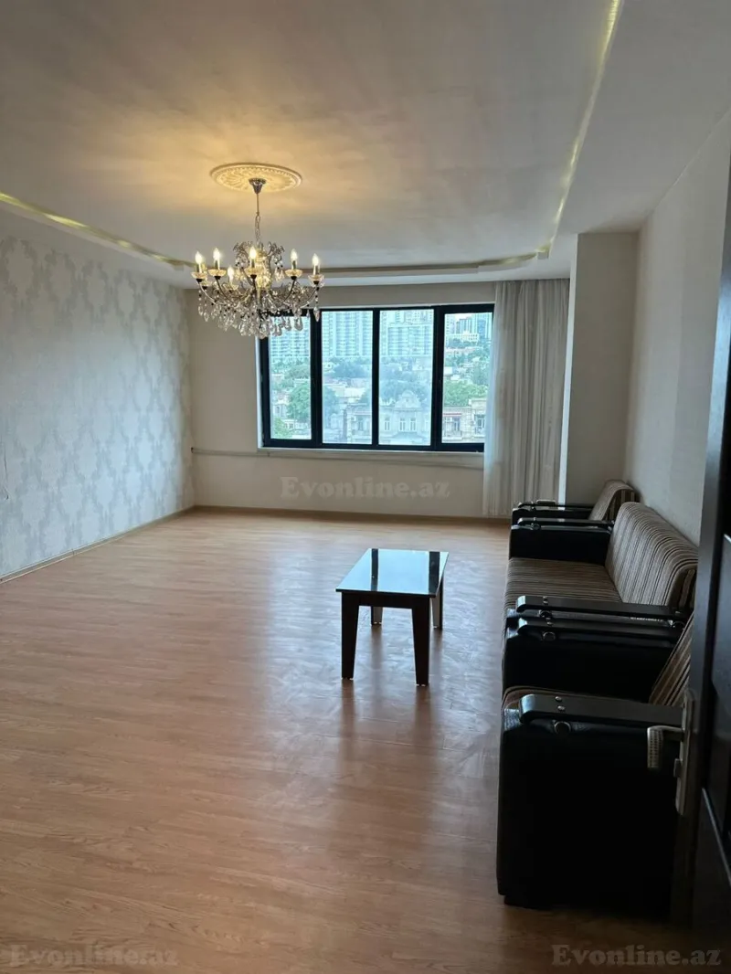Kirayə verilir Ofis 150 m² Nizami m. - şəkil 6