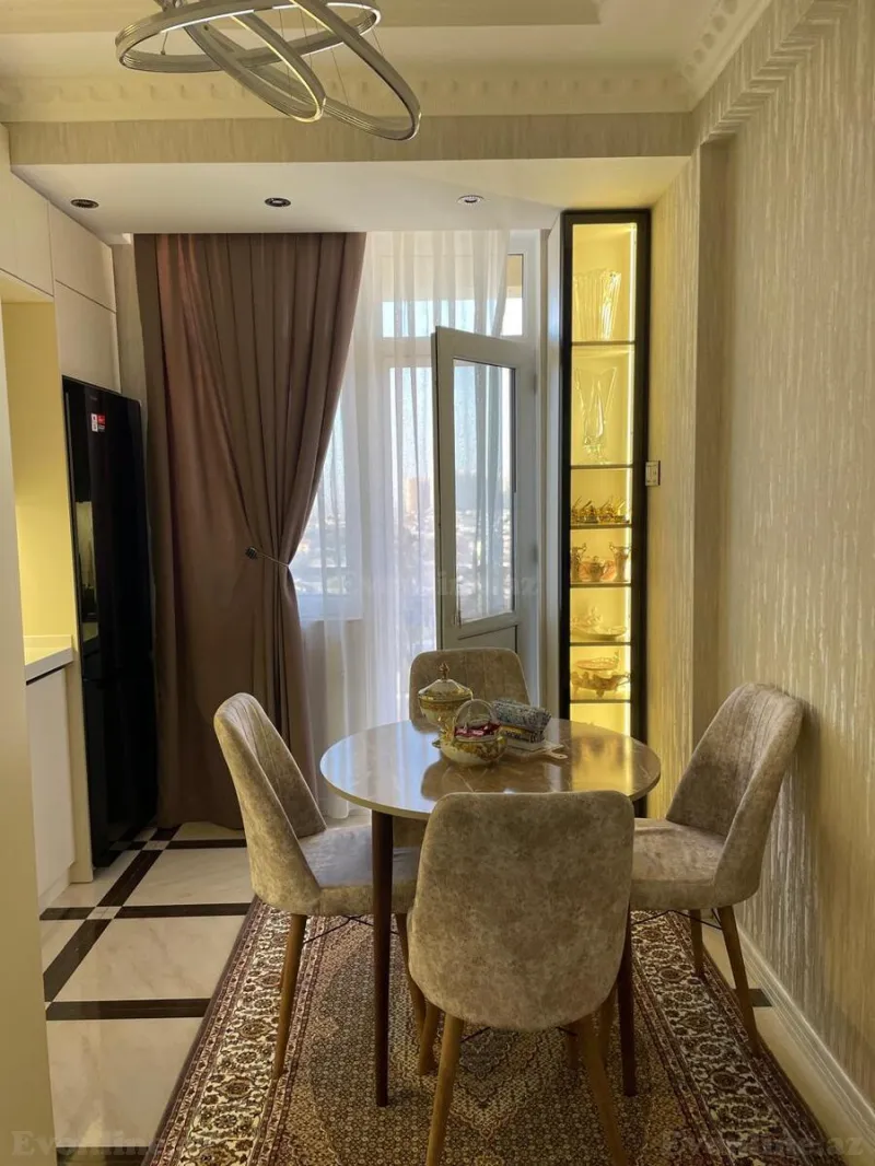 Satılır 2 otaqlı Mənzil Yeni tikili 75 m² Yeni Yasamal - şəkil 2