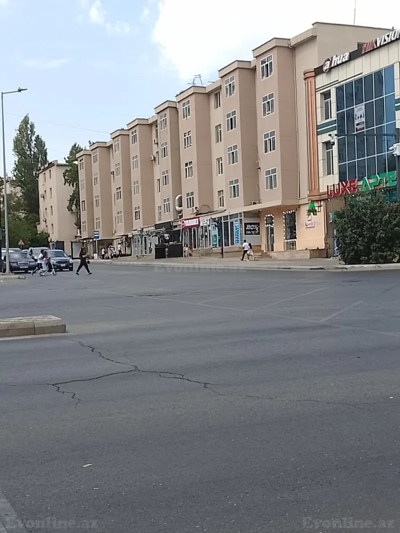 Satılır 1 otaqlı Mənzil Köhnə tikili 35 m² Yasamal - şəkil 2