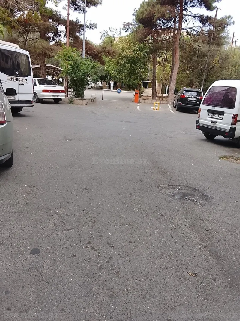 Satılır 1 otaqlı Mənzil Köhnə tikili 35 m² Yasamal - şəkil 3