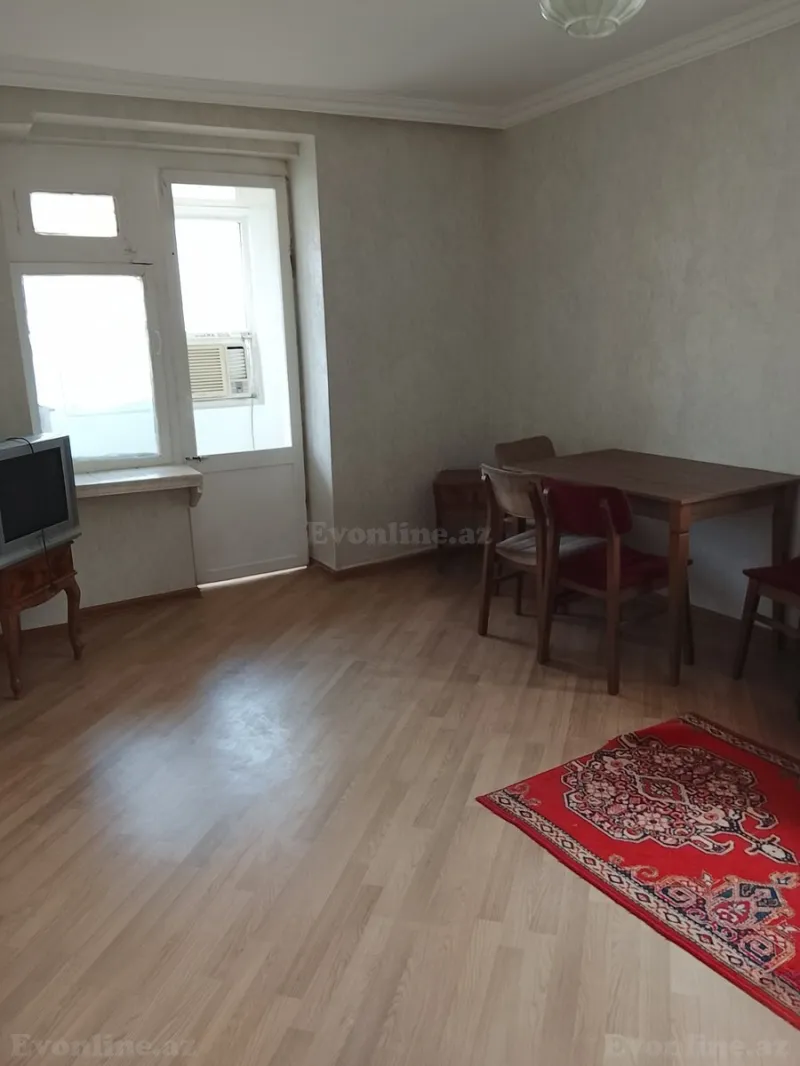 Satılır 1 otaqlı Mənzil Köhnə tikili 35 m² Yasamal - şəkil 6