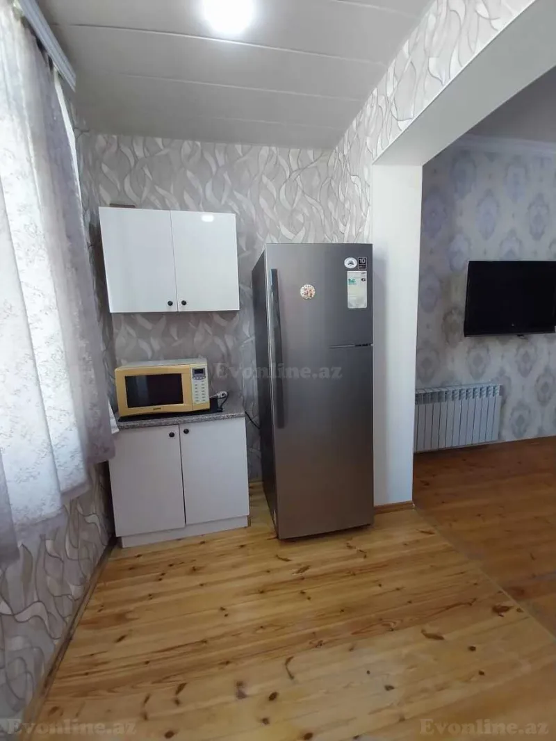 Kirayə verilir 2 otaqlı Mənzil Köhnə tikili 60 m² İnşaatçılar m. - şəkil 24