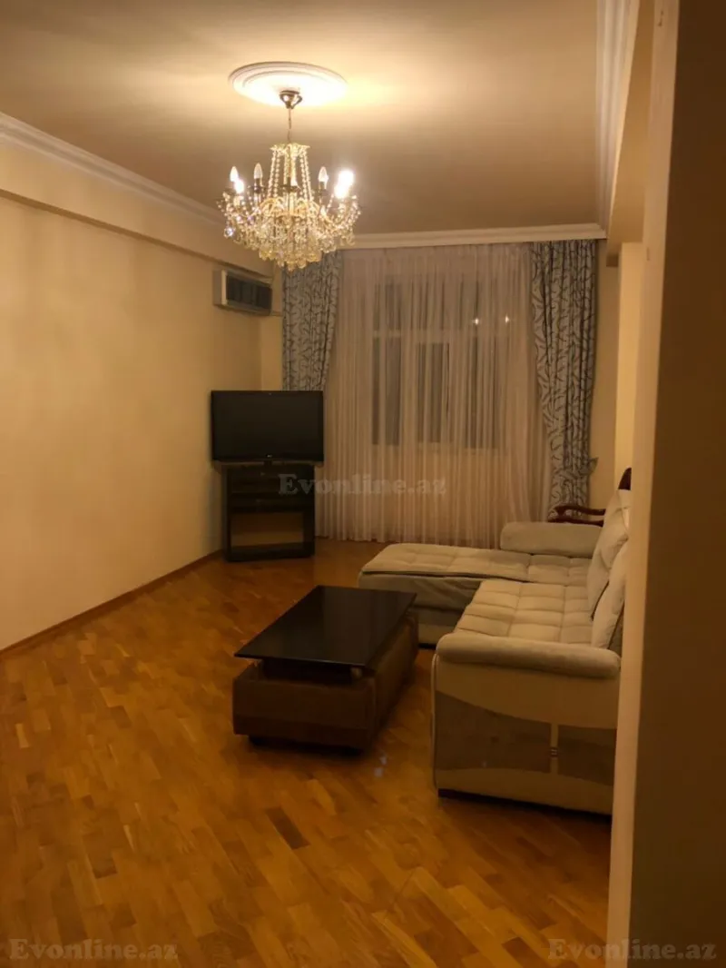 Satılır 2 otaqlı Mənzil Yeni tikili 70 m² Nizami m. - şəkil 2