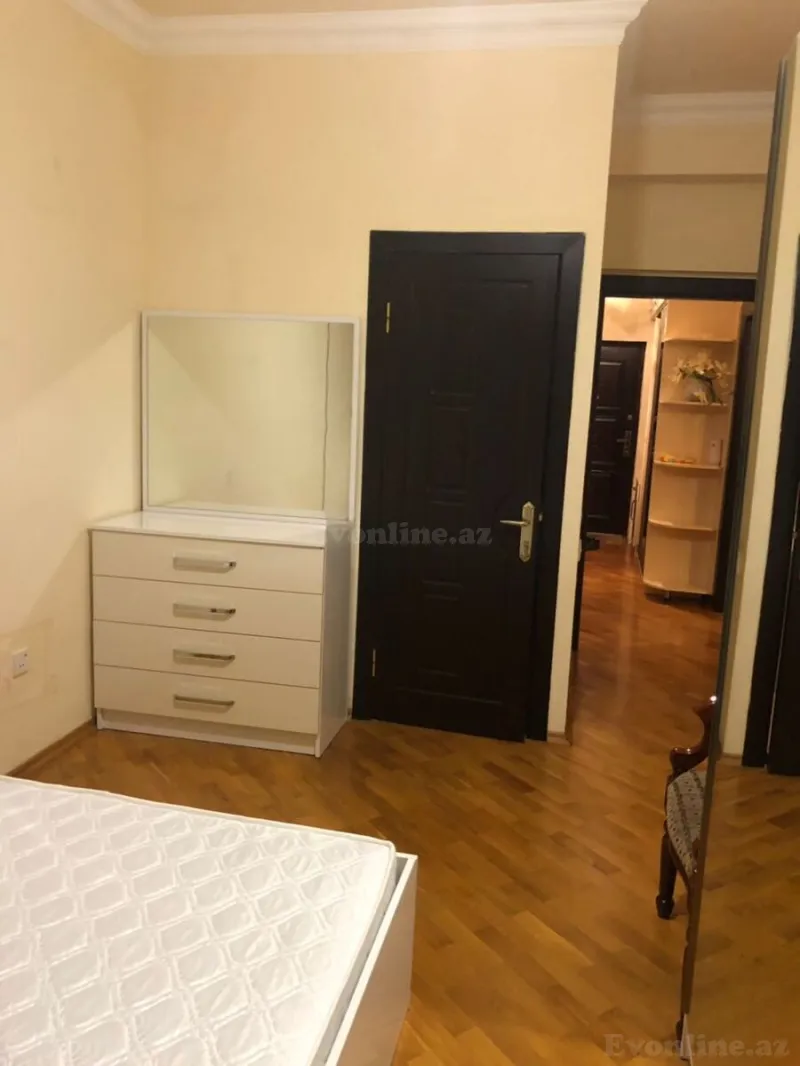 Satılır 2 otaqlı Mənzil Yeni tikili 70 m² Nizami m. - şəkil 7