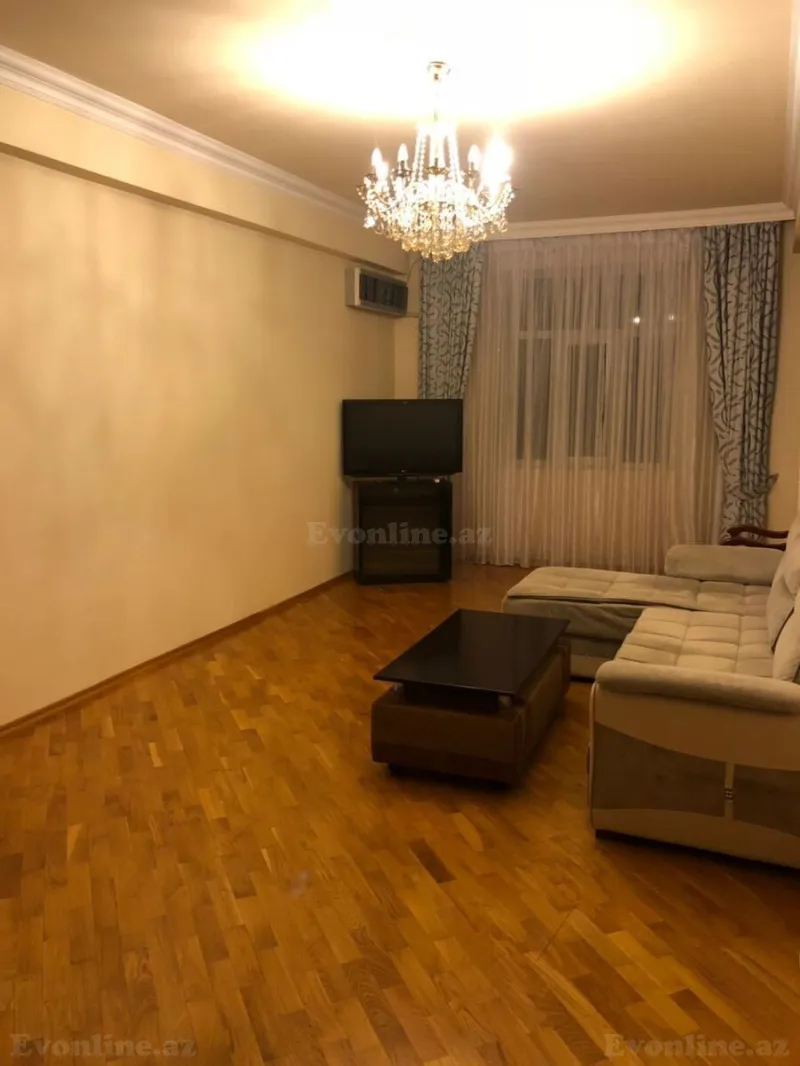 Satılır 2 otaqlı Mənzil Yeni tikili 70 m² Nizami m. - şəkil 14