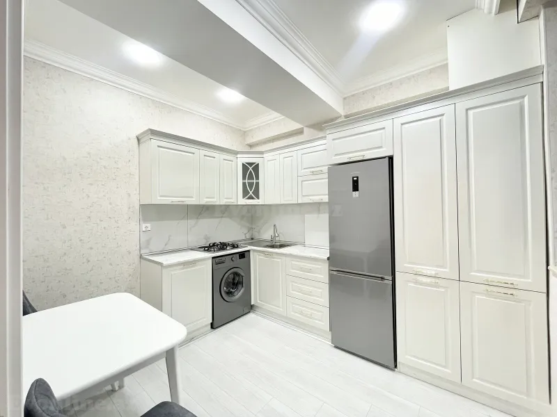 Kirayə verilir 2 otaqlı Mənzil Yeni tikili 80 m² 4-cü mikrorayon - şəkil 5