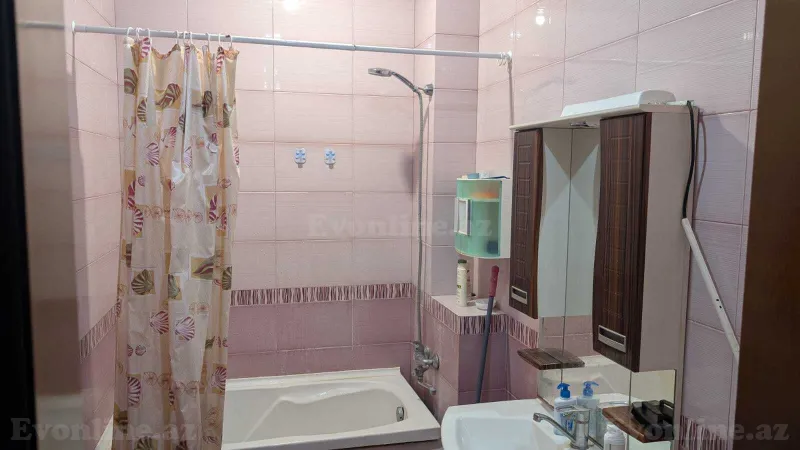 Kirayə verilir 4 otaqlı Mənzil Yeni tikili 120 m² Nəsimi r. - şəkil 2