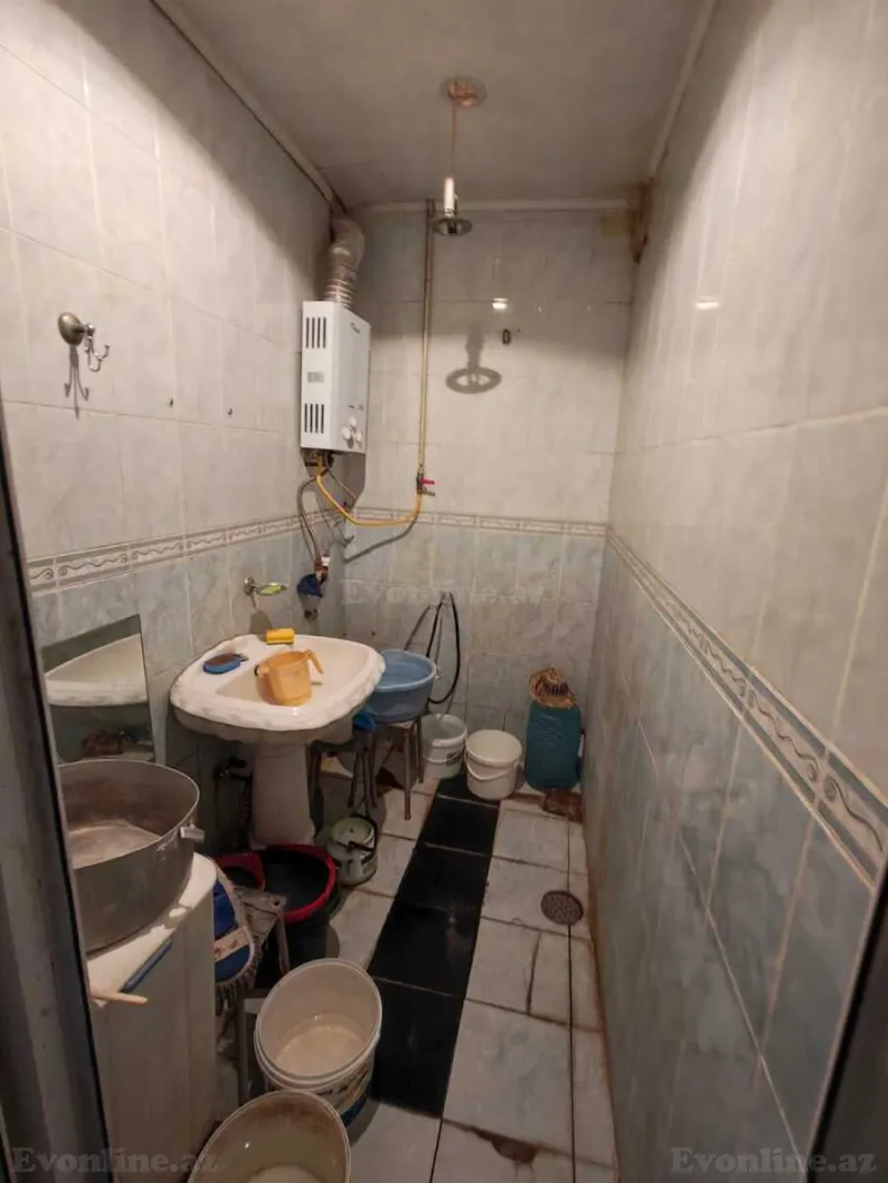 Satılır 3 otaqlı Mənzil Köhnə tikili 85 m² Xalqlar Dostluğu m. - şəkil 9