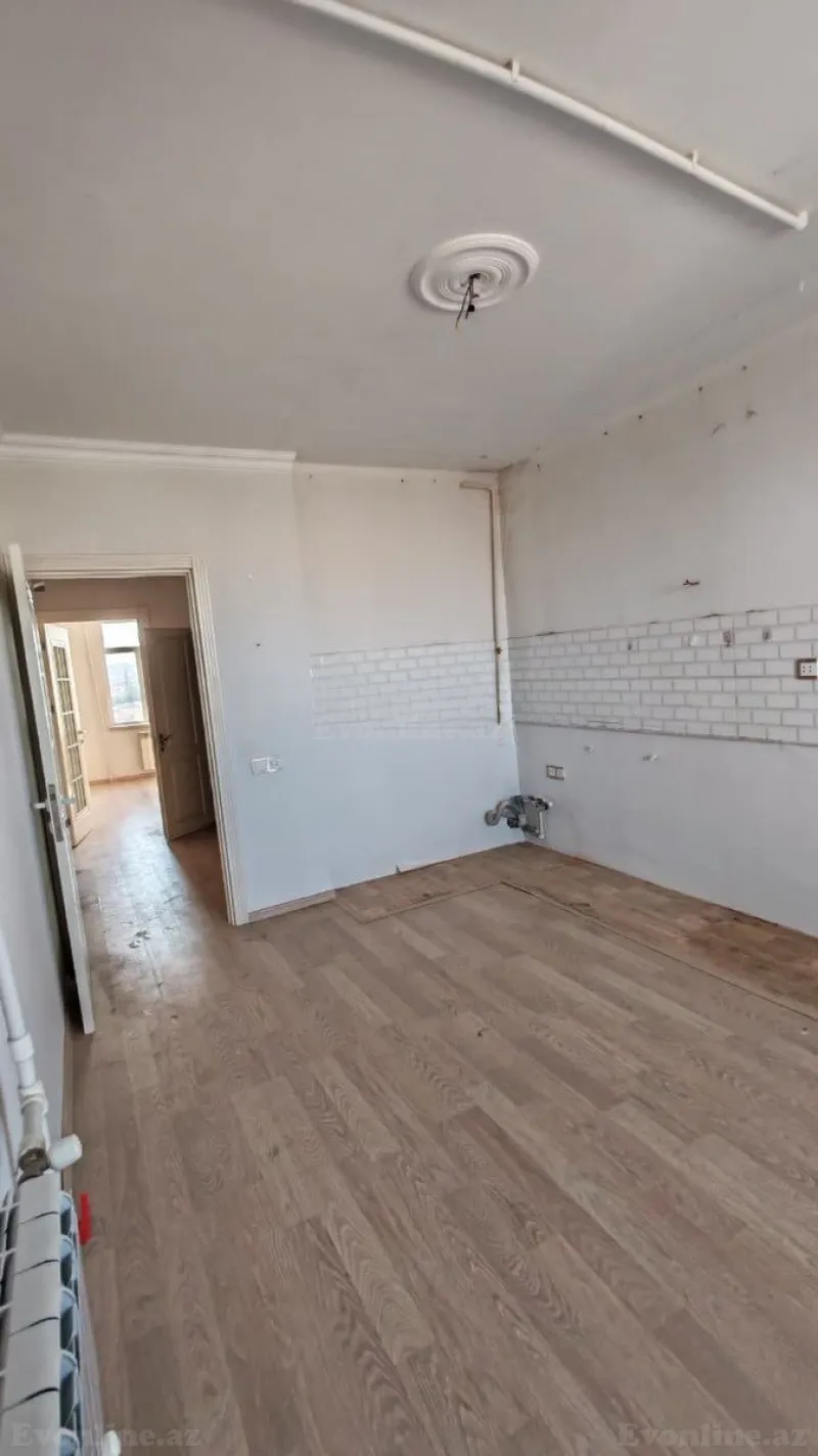 Satılır 2 otaqlı Mənzil Köhnə tikili 60 m² Biləcəri - şəkil 4