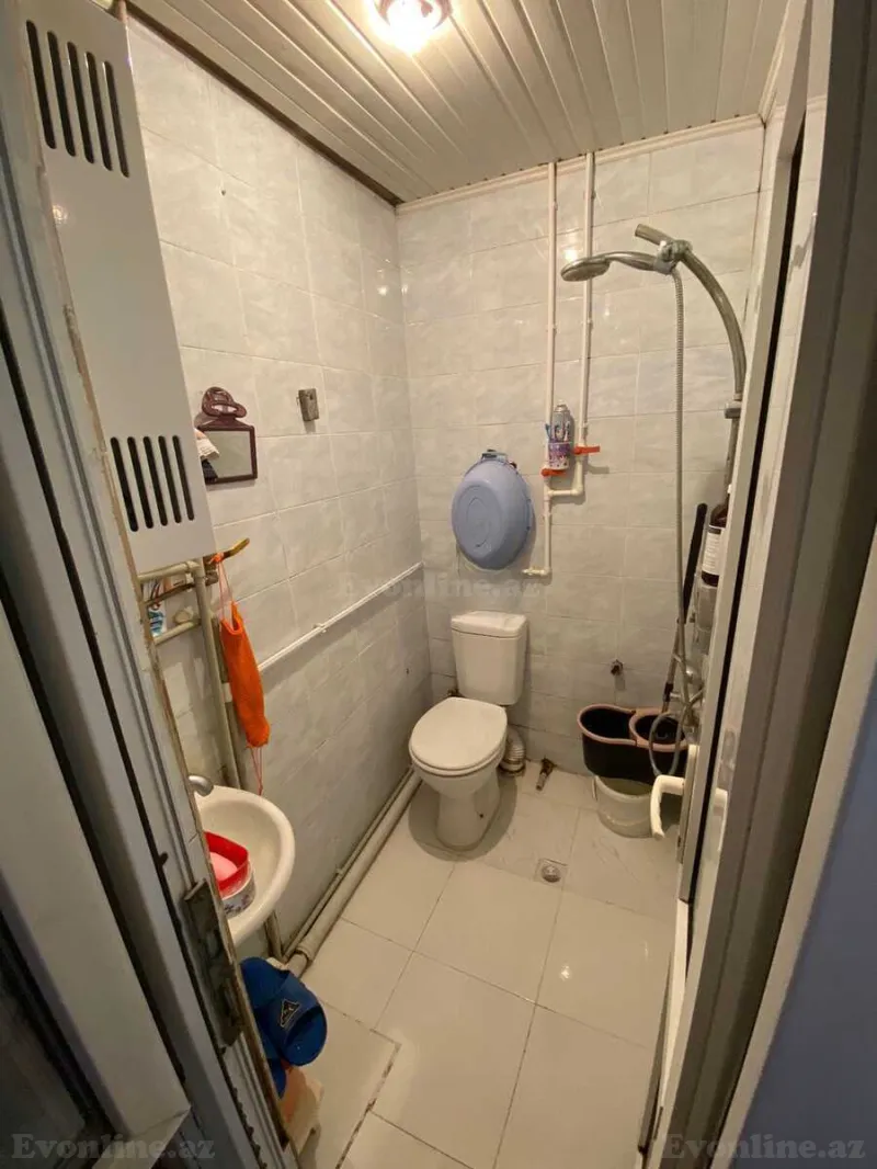 Kirayə verilir 2 otaqlı Mənzil Köhnə tikili 44 m² Səbail r. - şəkil 7