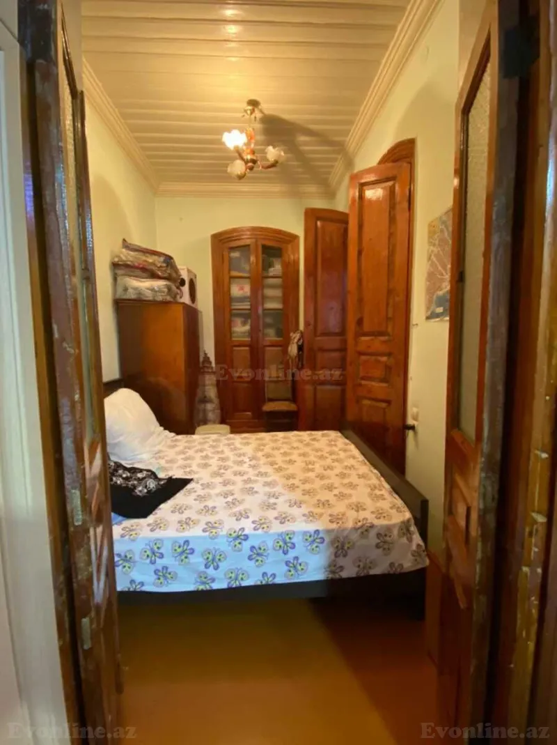 Kirayə verilir 2 otaqlı Mənzil Köhnə tikili 44 m² Səbail r. - şəkil 8