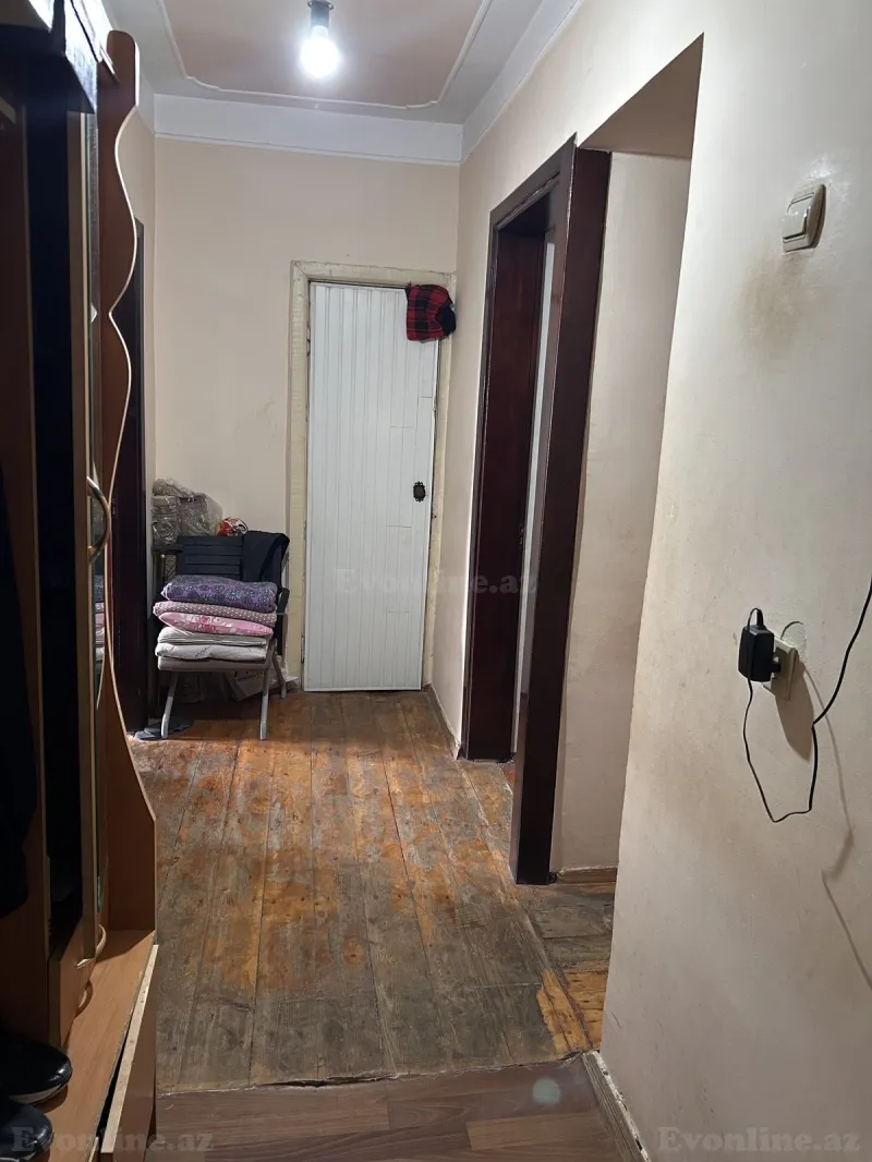 Satılır 3 otaqlı Mənzil Köhnə tikili 648 m² Ceyranbatan - şəkil 9