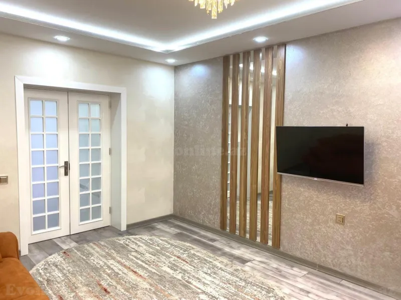 Satılır 3 otaqlı Mənzil Köhnə tikili 90 m² Qara Qarayev m. - şəkil 2