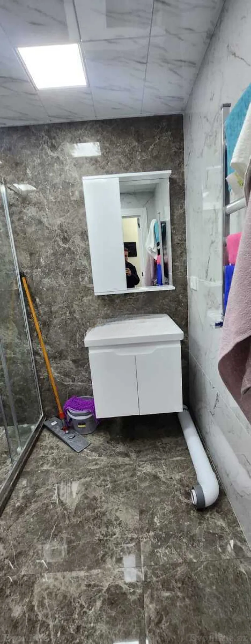Kirayə verilir 2 otaqlı Mənzil Köhnə tikili 54 m² Elmlər Akademiyası m. - şəkil 18
