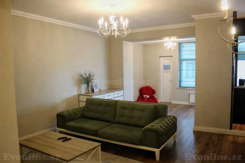 Kirayə verilir 2 otaqlı Mənzil Köhnə tikili 85 m² Səbail r. - şəkil 16