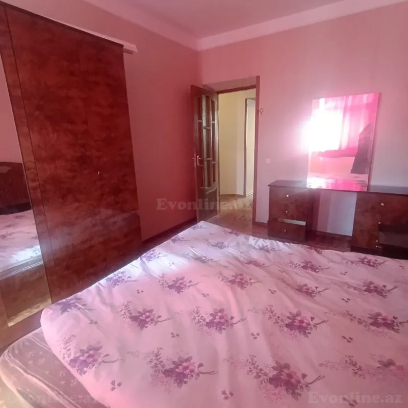 Kirayə verilir 2 otaqlı Mənzil Köhnə tikili 80 m² Elmlər Akademiyası m. - şəkil 3