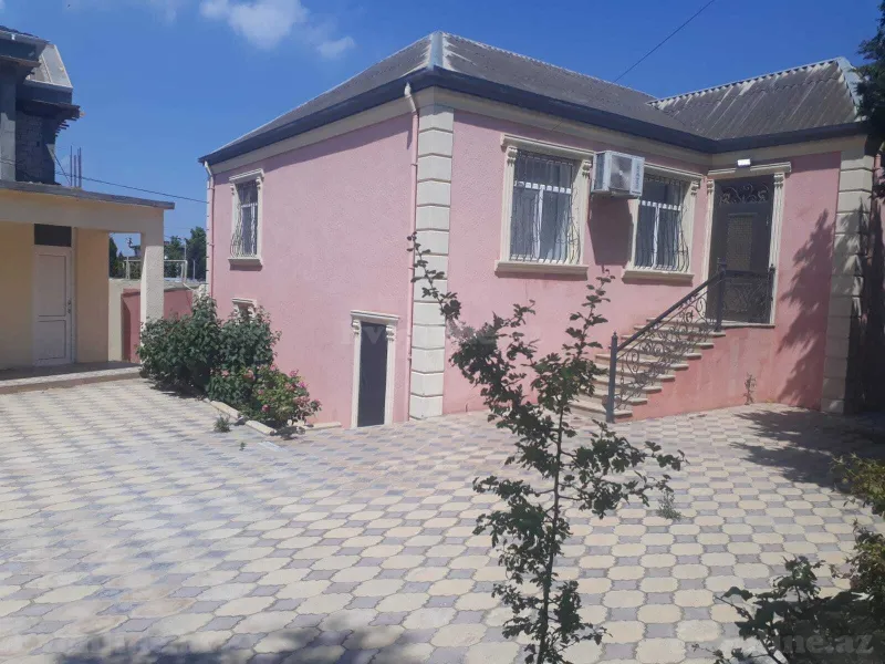 Kirayə verilir 3 otaqlı Həyət evi 120 m² Badamdar