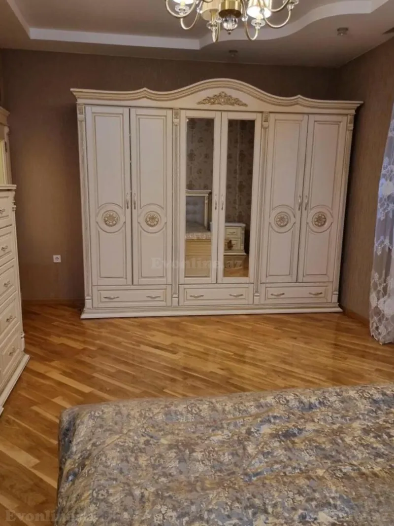 Kirayə verilir 3 otaqlı Mənzil Yeni tikili 135 m² Elmlər Akademiyası m. - şəkil 14