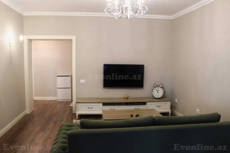 Kirayə verilir 2 otaqlı Mənzil Köhnə tikili 75 m² Səbail r. - şəkil 4
