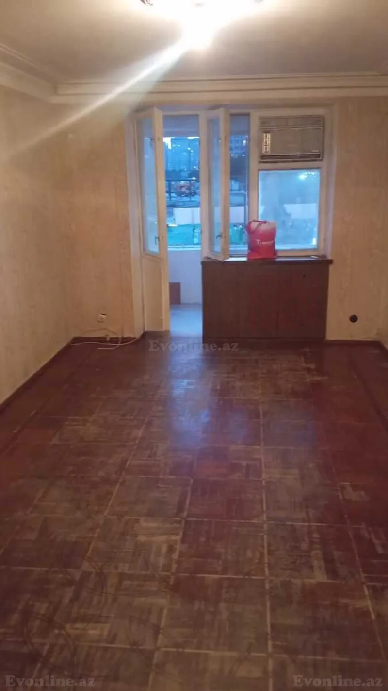 Kirayə verilir 2 otaqlı Mənzil Köhnə tikili 50 m² Gənclik m. - şəkil 4