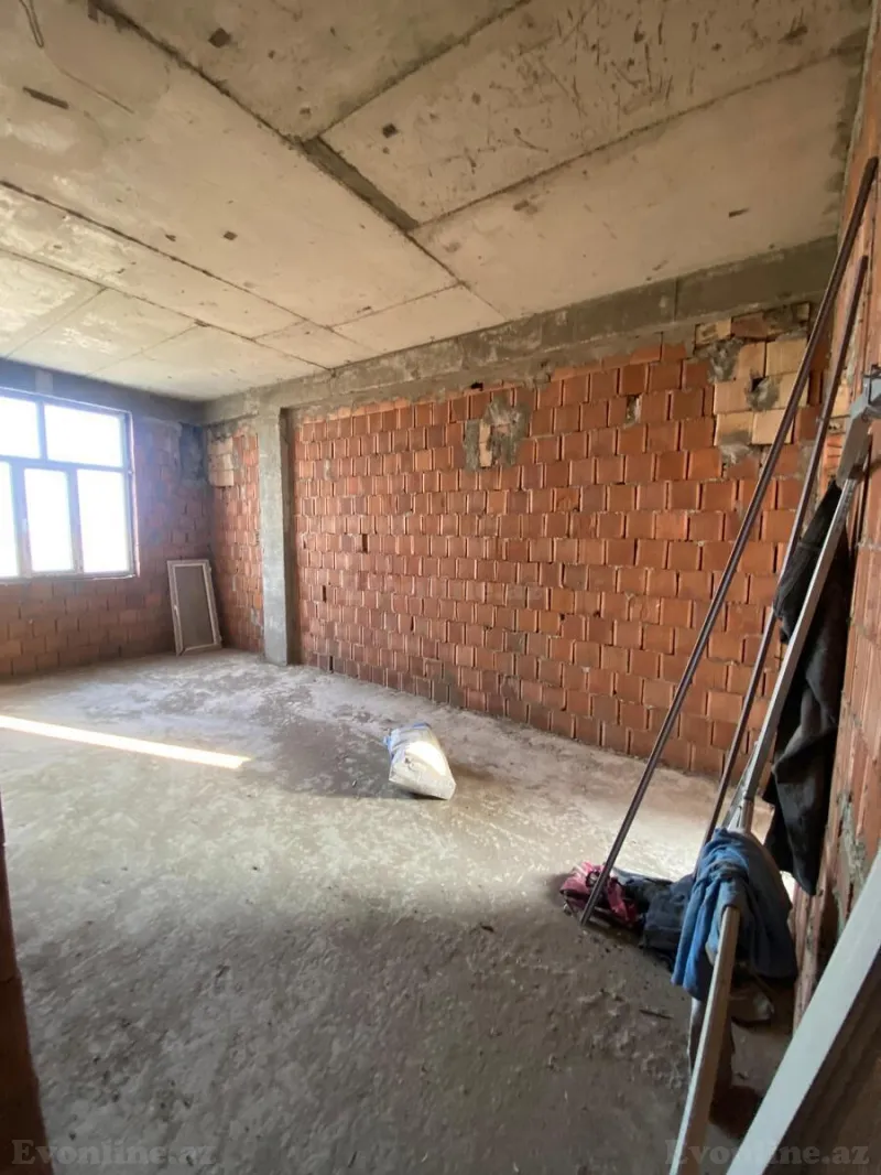 Satılır 3 otaqlı Mənzil Yeni tikili 846 m² Qaraçuxur