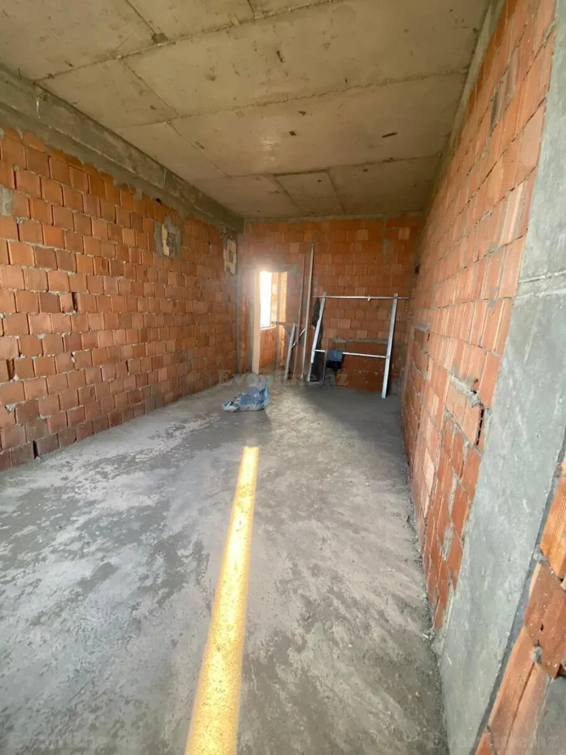 Satılır 3 otaqlı Mənzil Yeni tikili 846 m² Qaraçuxur - şəkil 2