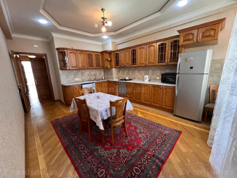 Kirayə verilir 3 otaqlı Mənzil Köhnə tikili 90 m² Gənclik m. - şəkil 7