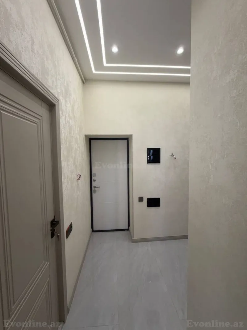 Kirayə verilir 2 otaqlı Mənzil Köhnə tikili 56 m² Elmlər Akademiyası m.