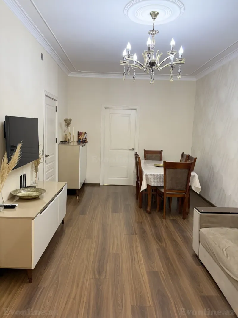 Satılır 2 otaqlı Mənzil Köhnə tikili 55 m² Memar Əcəmi m. - şəkil 4