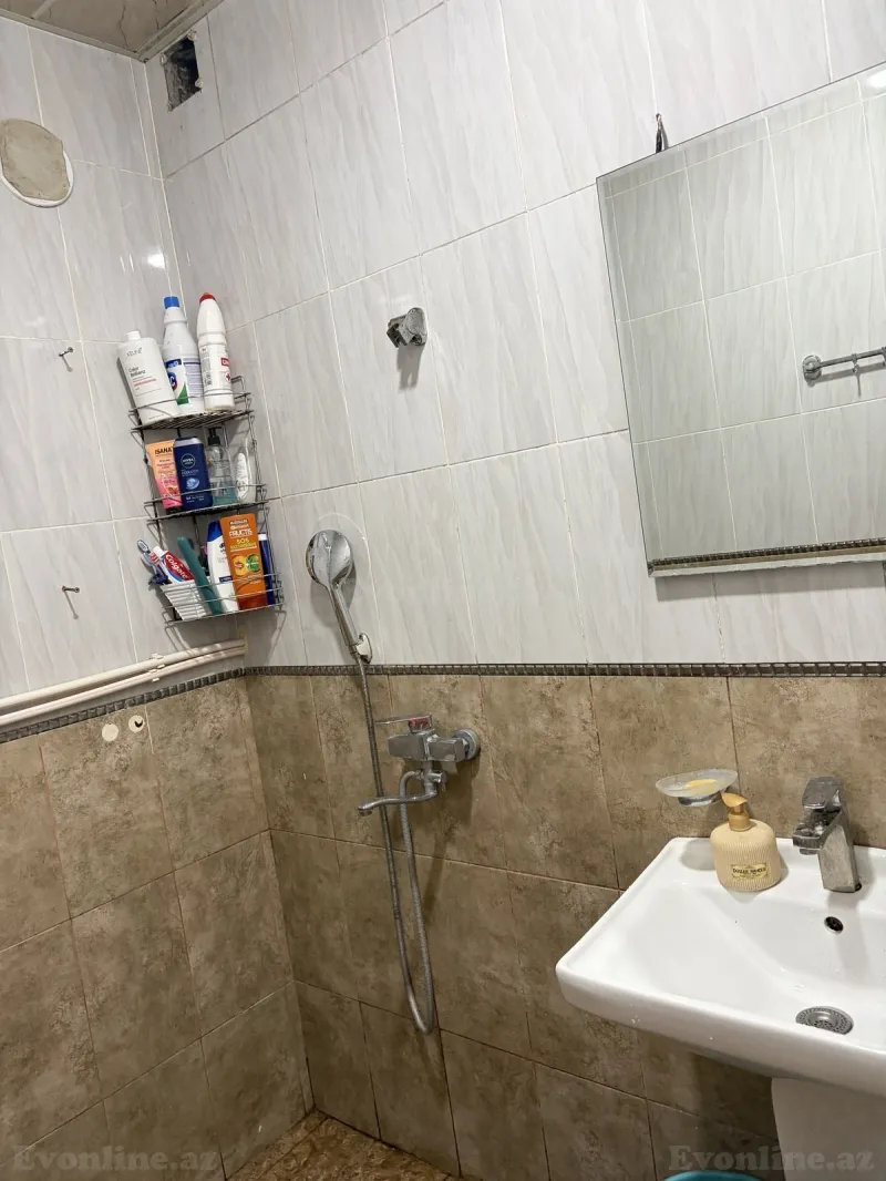 Satılır 2 otaqlı Mənzil Köhnə tikili 55 m² Memar Əcəmi m. - şəkil 22