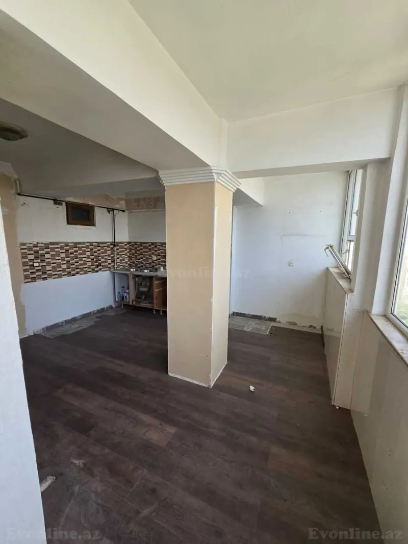 Satılır 5 otaqlı Mənzil Köhnə tikili 170 m² Nizami m. - şəkil 7