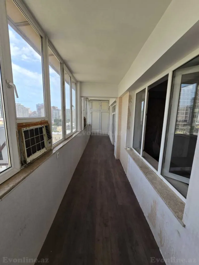 Satılır 5 otaqlı Mənzil Köhnə tikili 170 m² Nizami m. - şəkil 8