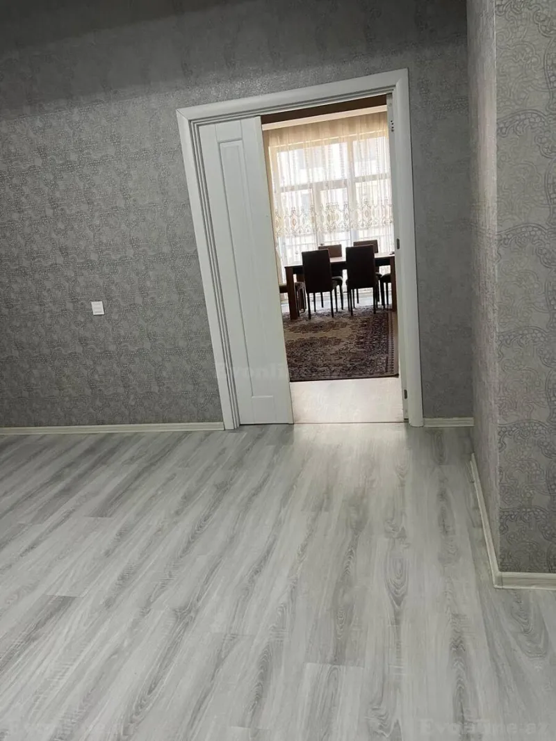 Kirayə verilir 3 otaqlı Mənzil Yeni tikili 100 m² 28 May m. - şəkil 3
