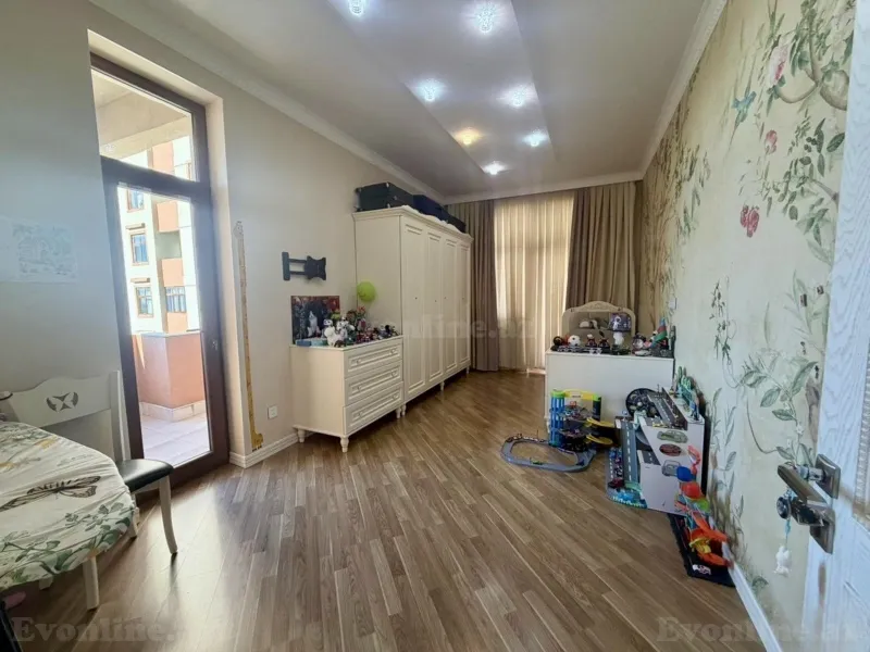 Satılır 3 otaqlı Mənzil Yeni tikili 140 m² Yasamal - şəkil 8