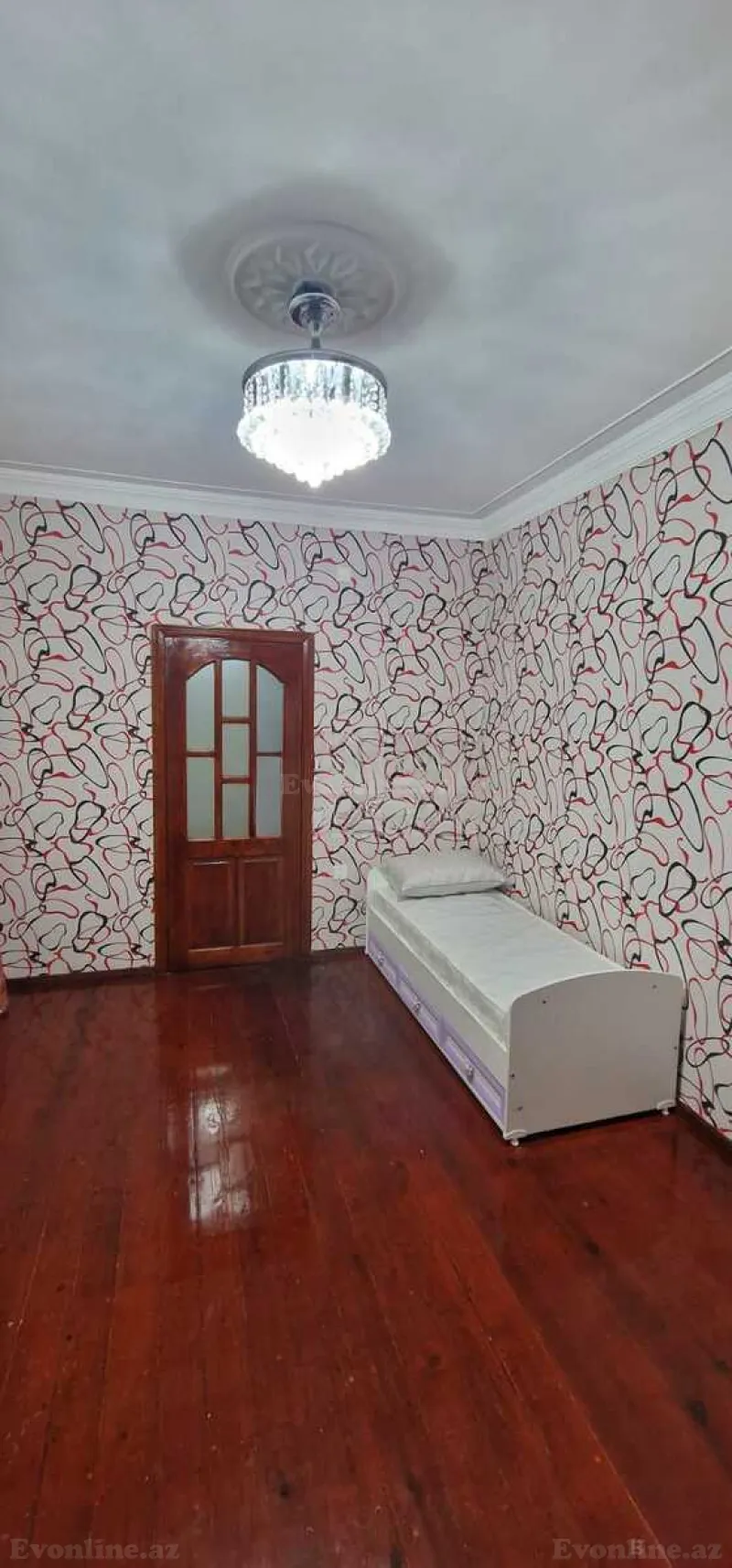 Kirayə verilir 3 otaqlı Mənzil Köhnə tikili 100 m² Qara Qarayev m. - şəkil 9