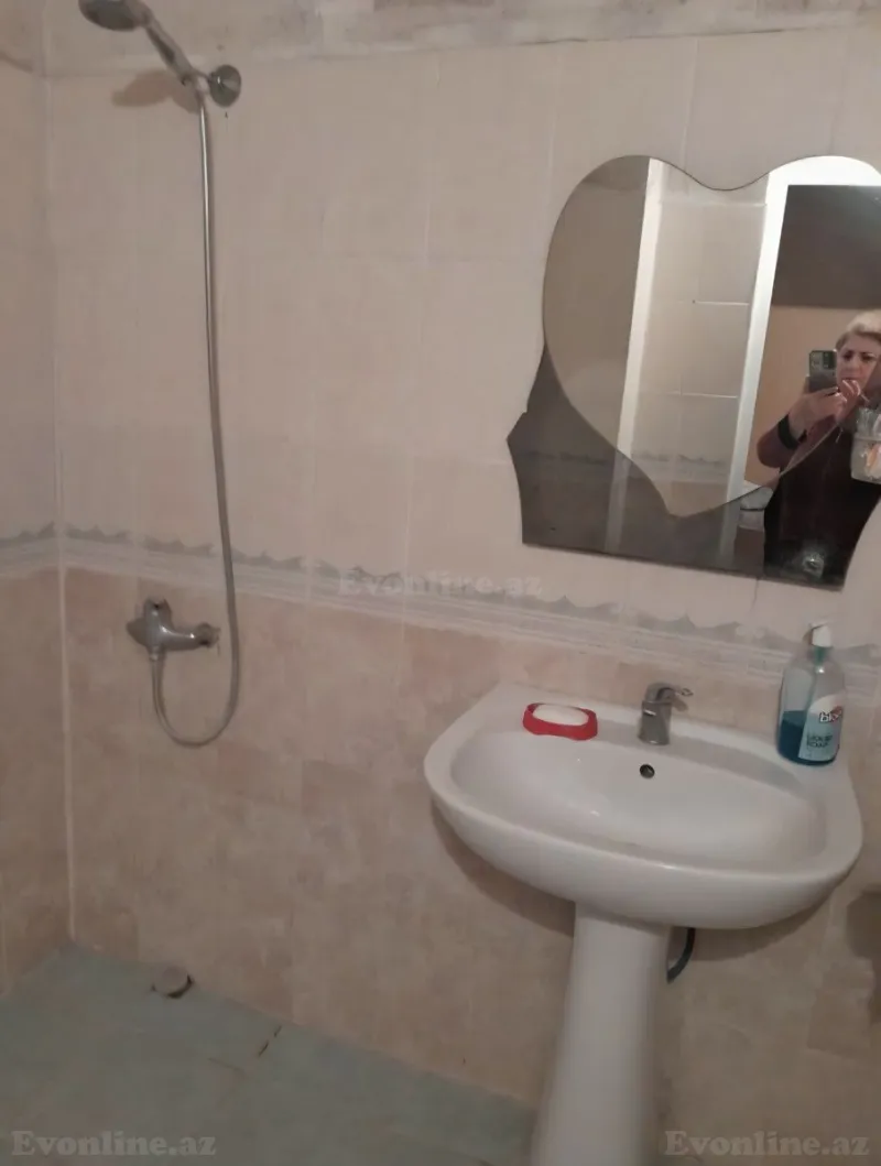 Kirayə verilir 1 otaqlı Mənzil Köhnə tikili 20 m² 8-ci mikrorayon - şəkil 5