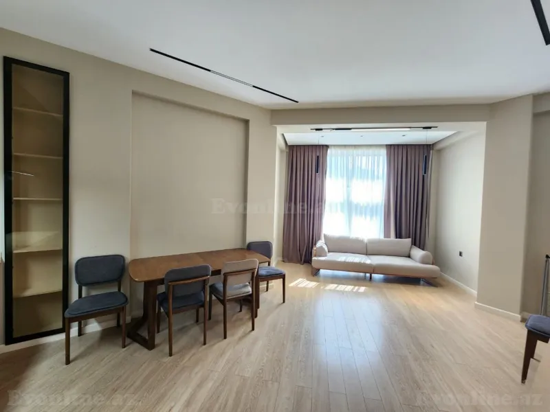 Kirayə verilir 3 otaqlı Mənzil Yeni tikili 95 m² Gənclik m.