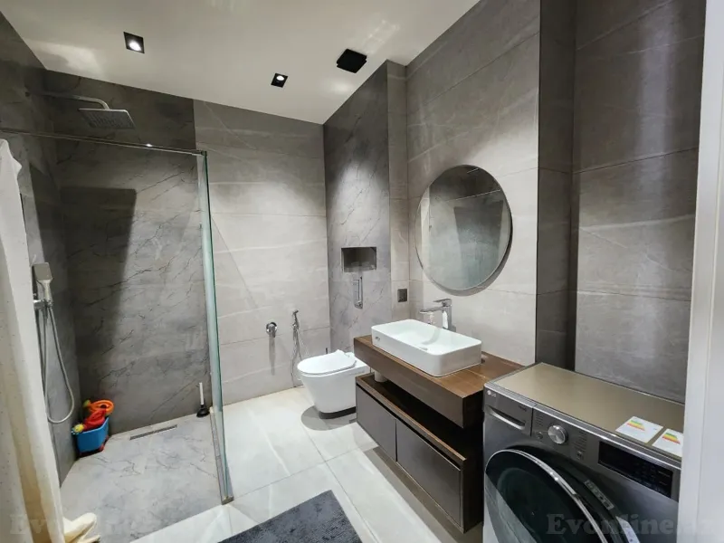 Kirayə verilir 3 otaqlı Mənzil Yeni tikili 95 m² Gənclik m. - şəkil 14