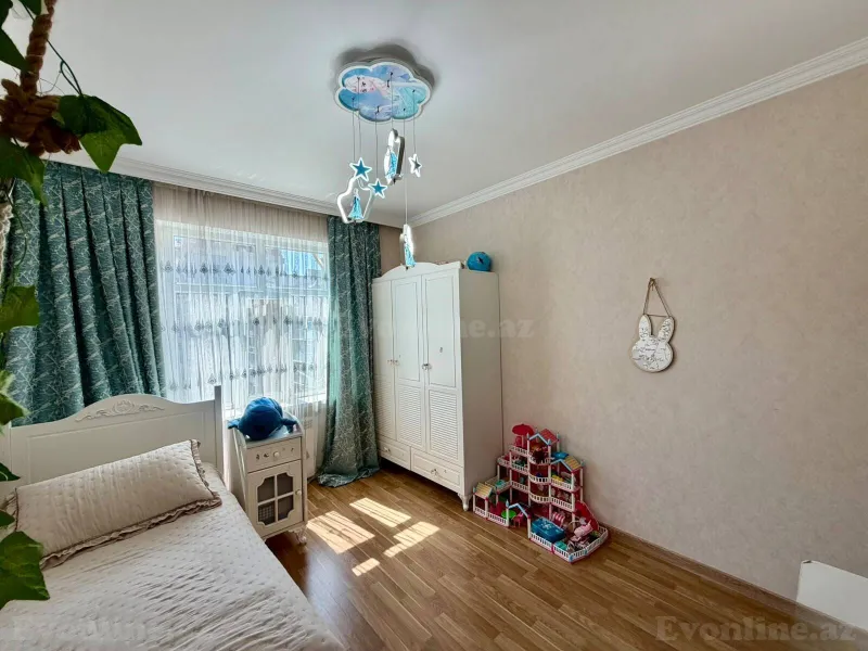 Satılır 5 otaqlı Mənzil Köhnə tikili 120 m² Bakıxanov - şəkil 10