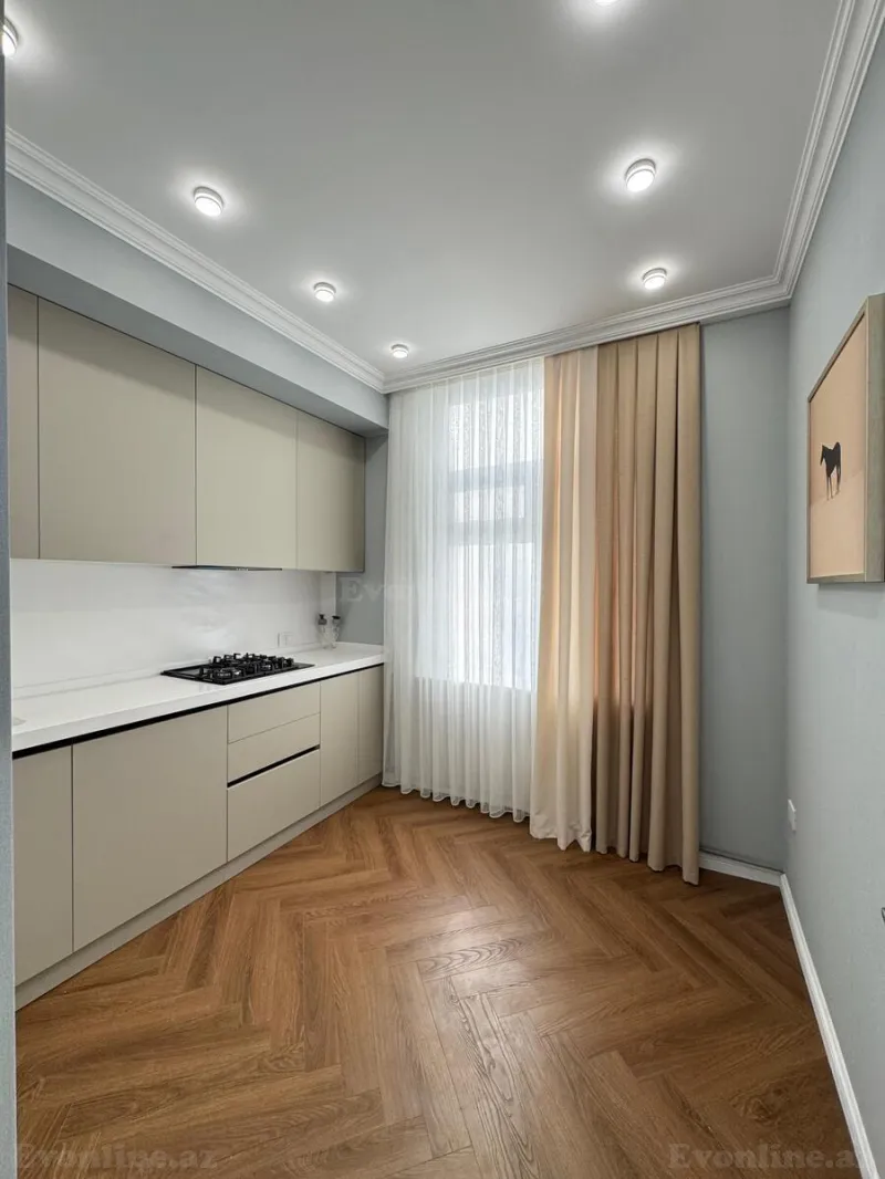 Satılır 2 otaqlı Mənzil Köhnə tikili 45 m² Nəsimi r. - şəkil 8