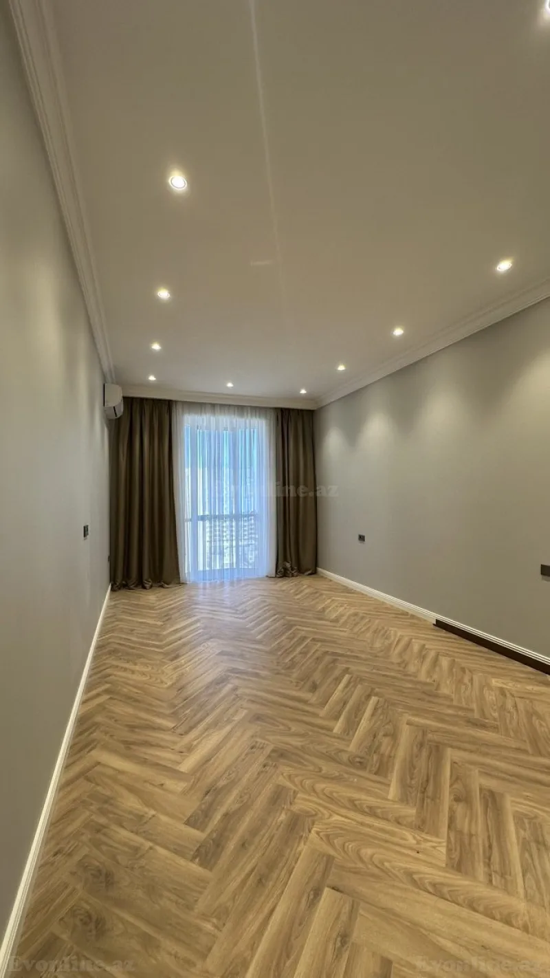 Satılır 4 otaqlı Mənzil Yeni tikili 242 m² 28 May m. - şəkil 6