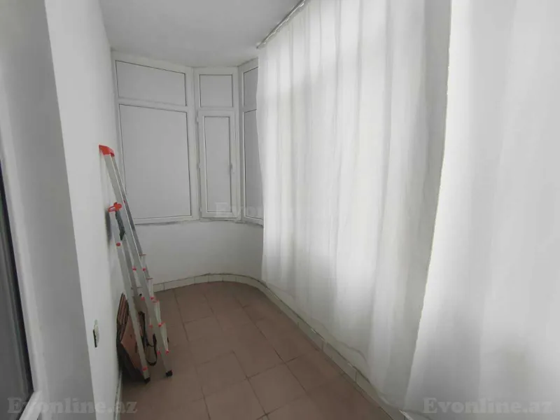 Kirayə verilir 3 otaqlı Mənzil Yeni tikili 80 m² Həzi Aslanov m. - şəkil 9