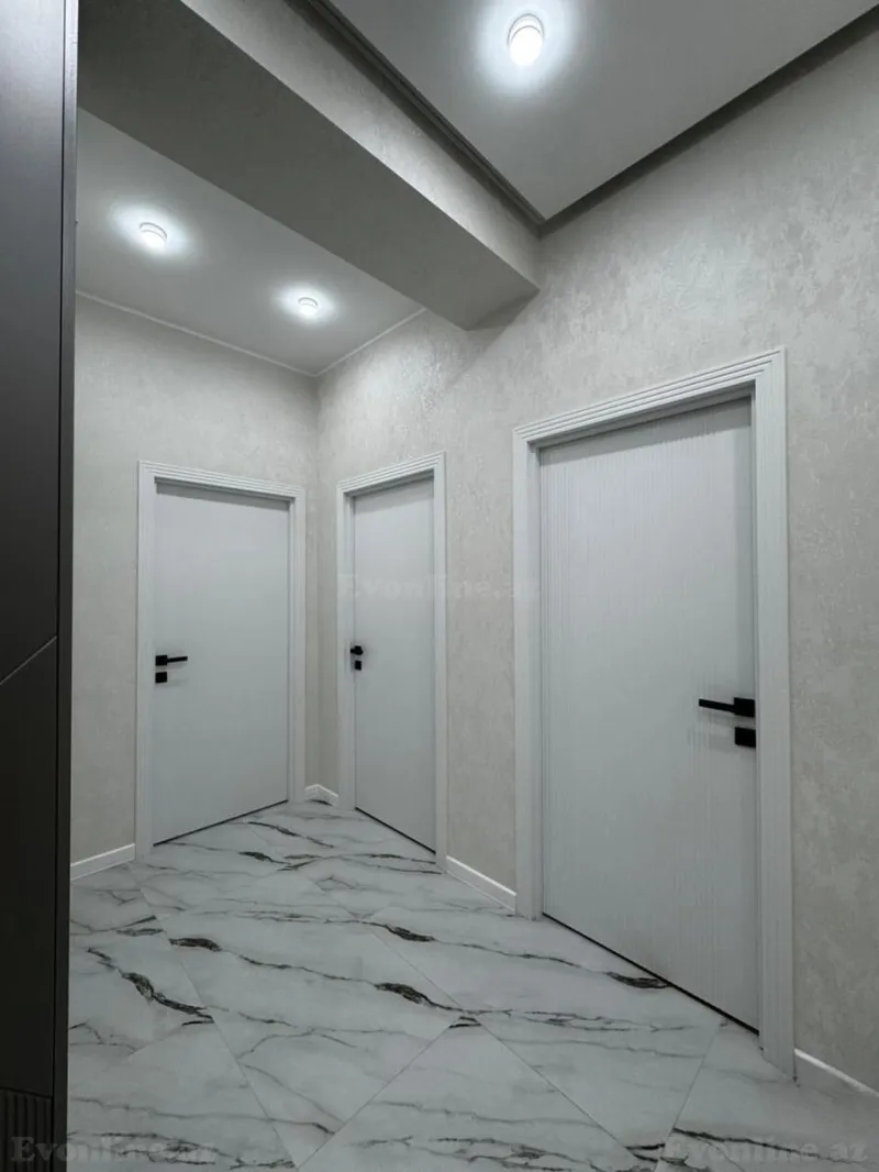 Satılır 2 otaqlı Mənzil Yeni tikili 85 m² Nəsimi r. - şəkil 14