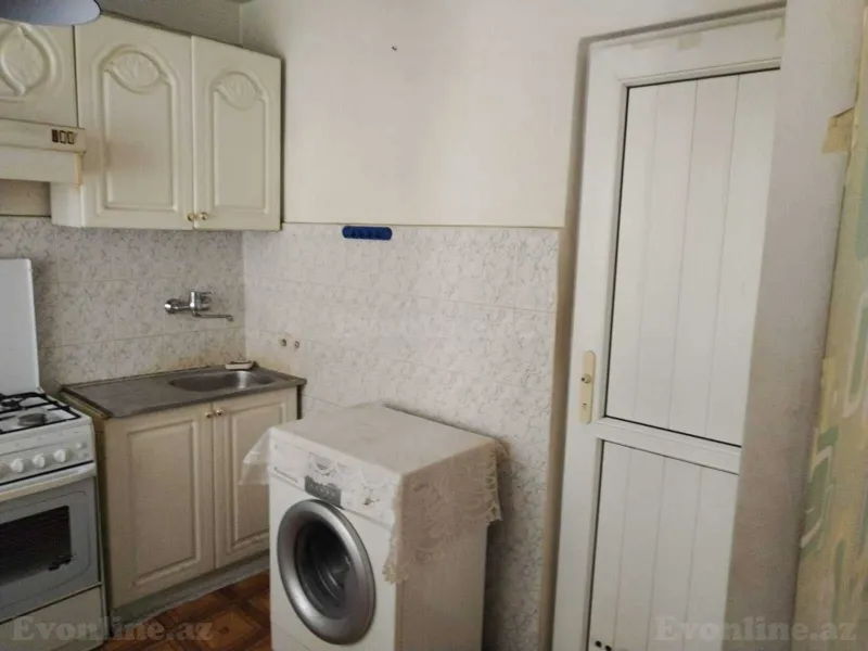 Kirayə verilir 1 otaqlı Mənzil Köhnə tikili 36 m² Elmlər Akademiyası m. - şəkil 4