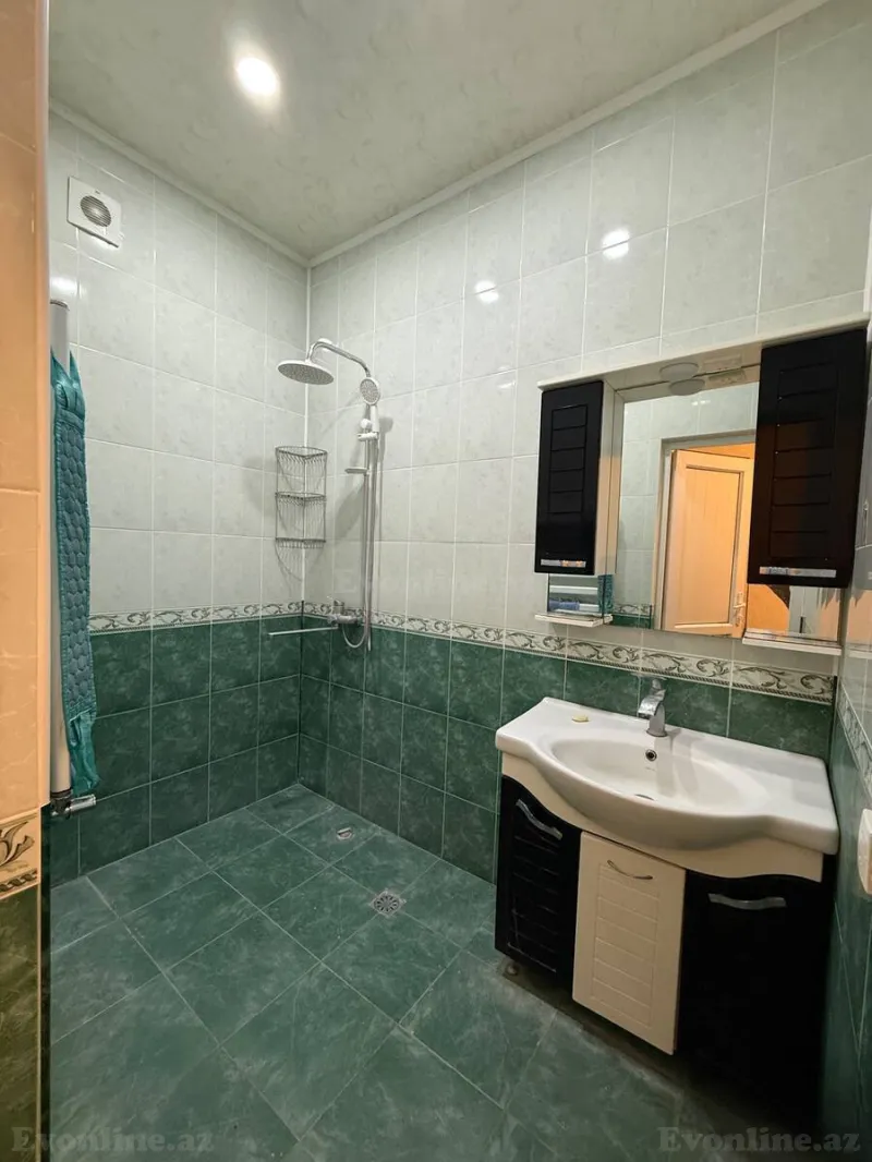 Kirayə verilir 2 otaqlı Mənzil Yeni tikili 60 m² Memar Əcəmi m. - şəkil 9