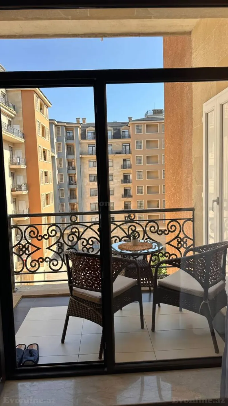 Kirayə verilir 4 otaqlı Mənzil Yeni tikili 180 m² Xətai r. - şəkil 4