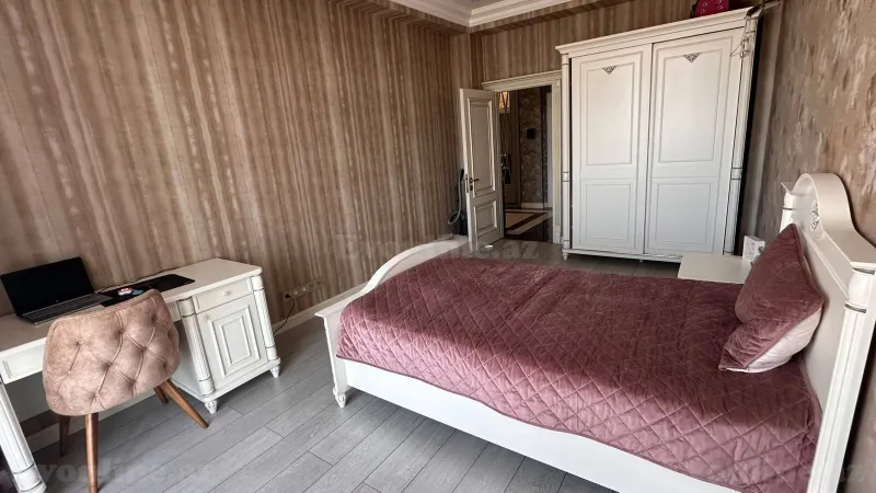 Kirayə verilir 4 otaqlı Mənzil Yeni tikili 180 m² Xətai r. - şəkil 13