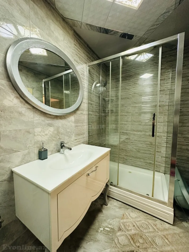 Satılır 3 otaqlı Mənzil Yeni tikili 135 m² Elmlər Akademiyası m. - şəkil 22