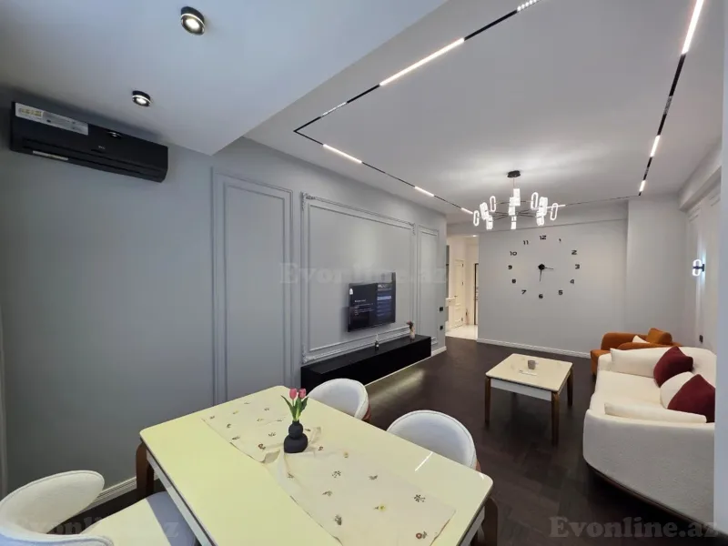 Satılır 2 otaqlı Mənzil Yeni tikili 68 m² Elmlər Akademiyası m.