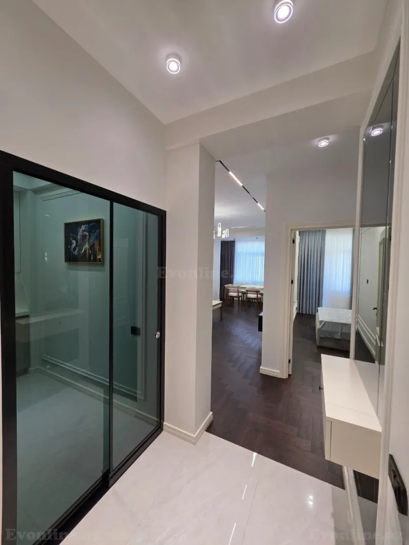 Satılır 2 otaqlı Mənzil Yeni tikili 68 m² Elmlər Akademiyası m. - şəkil 11